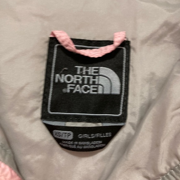 The North Face Pink Quilted Mock Neck Jacket - Picture 2 of 9